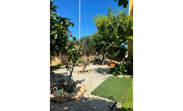 Herverkoop - Bungalow - Gelijkvloers - Orihuela Costa - Lomas de Cabo Roig