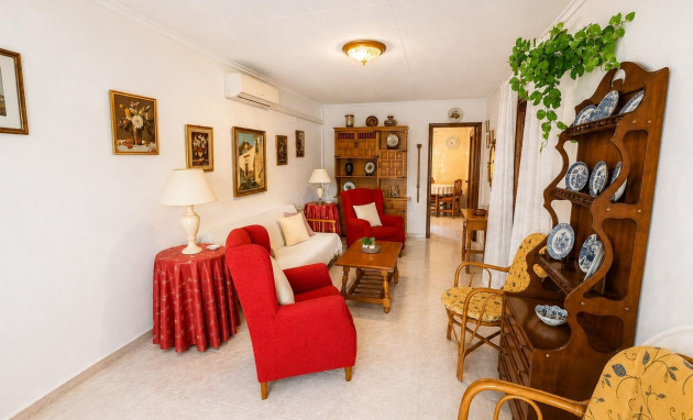 Herverkoop - Bungalow - Gelijkvloers - Torrevieja - La Siesta - El Salado - Torreta