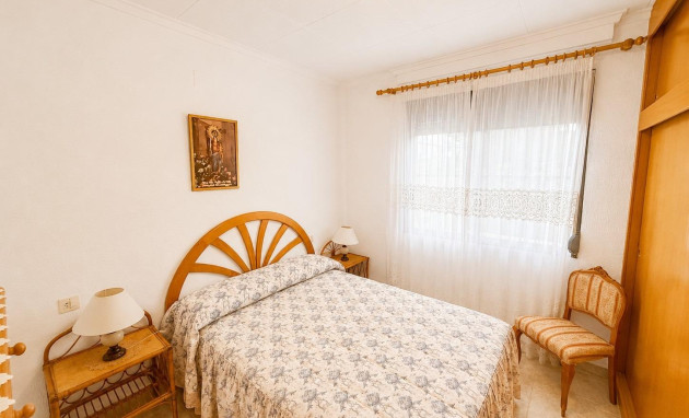 Herverkoop - Bungalow - Gelijkvloers - Torrevieja - La Siesta - El Salado - Torreta