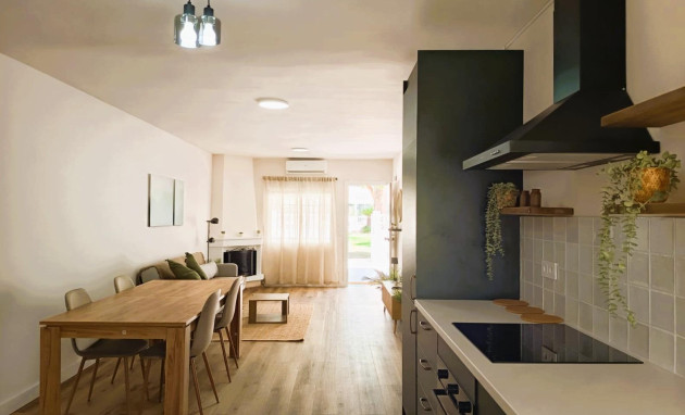 Herverkoop - Bungalow - Gelijkvloers - Orihuela Costa - La Regia