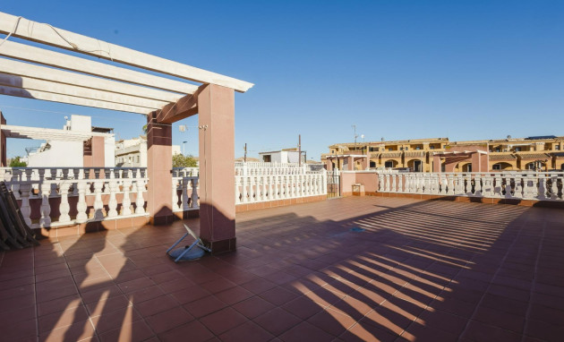 Herverkoop - Detached House / Villa - Torrevieja - Aguas Nuevas