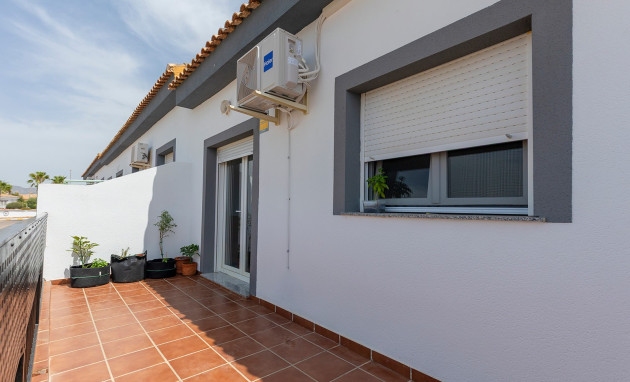 Herverkoop - Penthouse - Gea y Truyols - Lo Santiago