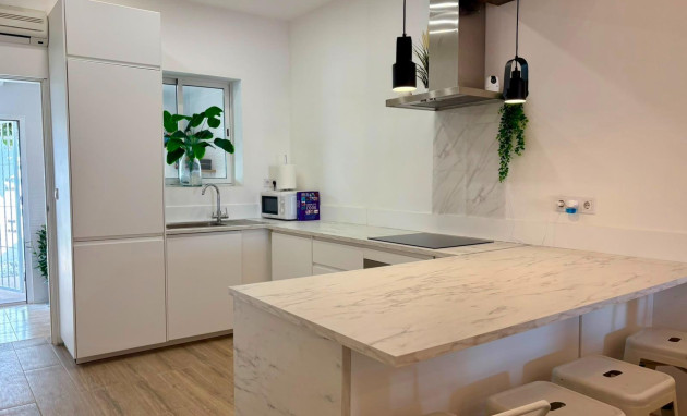 Herverkoop - Terraced house - Orihuela Costa - La Chismosa