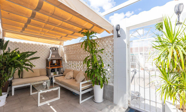 Herverkoop - Bungalow - Gelijkvloers - Torrevieja - Torretas