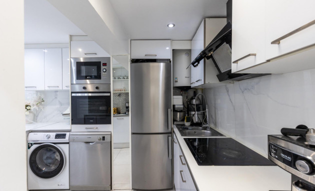 Herverkoop - Bungalow - Gelijkvloers - Torrevieja - Torretas