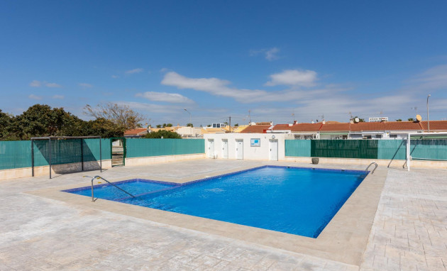 Herverkoop - Bungalow - Gelijkvloers - Torrevieja - Torretas