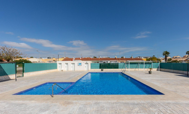 Herverkoop - Bungalow - Gelijkvloers - Torrevieja - Torretas