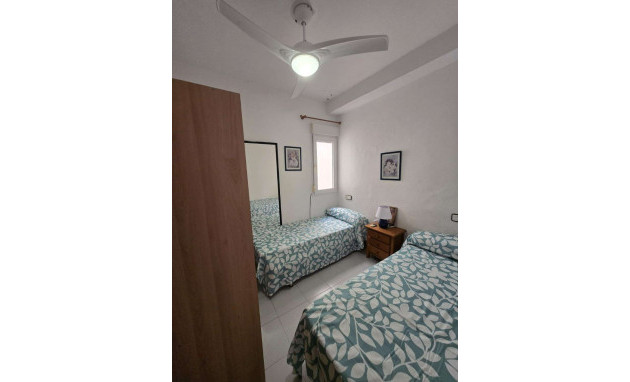 Herverkoop - Apartment - Torrevieja - Playa del Cura