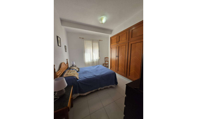 Herverkoop - Apartment - Torrevieja - Playa del Cura