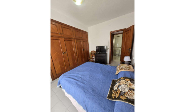 Herverkoop - Apartment - Torrevieja - Playa del Cura