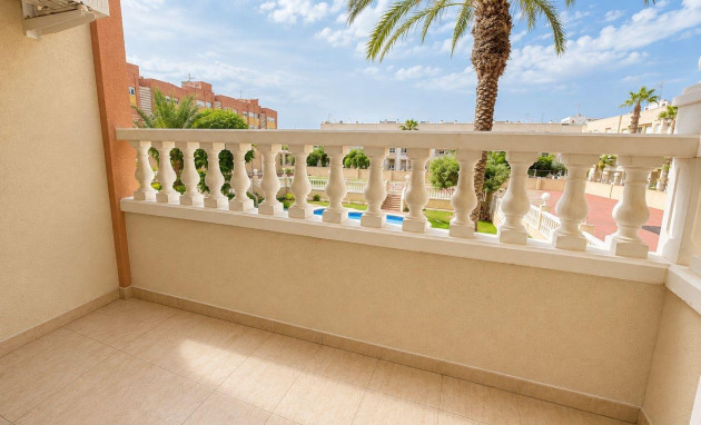 Herverkoop - Apartment - Torrevieja - Playa del Cura