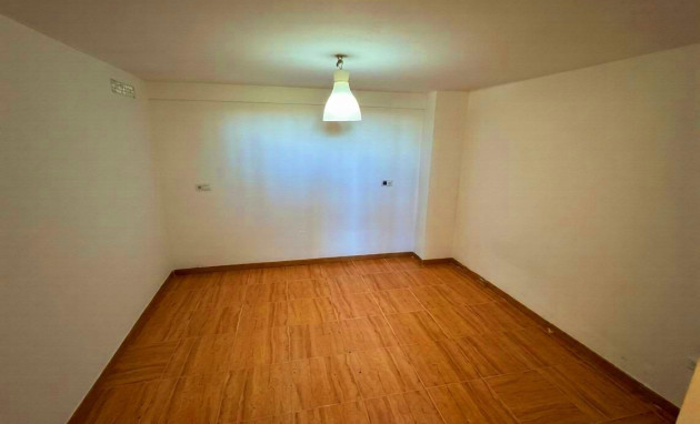 Herverkoop - Villa - Cox - Comunidad valenciana