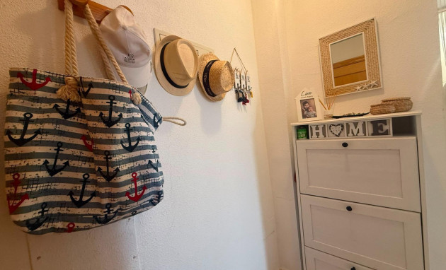 Herverkoop - Apartment - Torrevieja - La Mata pueblo
