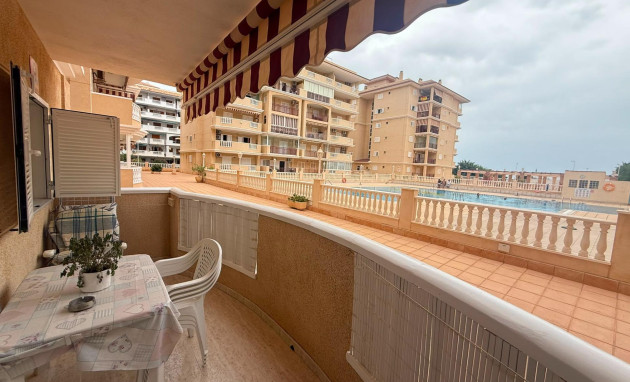 Herverkoop - Apartment - Torrevieja - La Mata pueblo