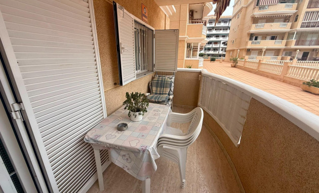 Herverkoop - Apartment - Torrevieja - La Mata pueblo