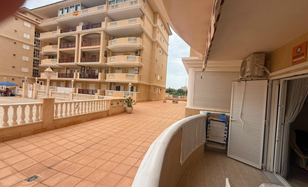 Herverkoop - Apartment - Torrevieja - La Mata pueblo