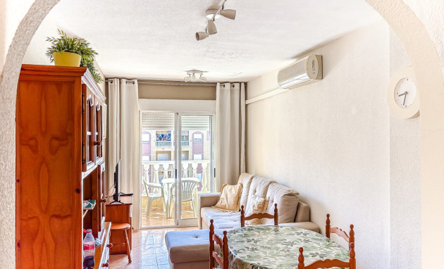 Herverkoop - Apartment - Torrevieja - Parque de las Naciones