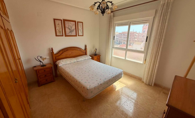 Herverkoop - Apartment - Almoradí