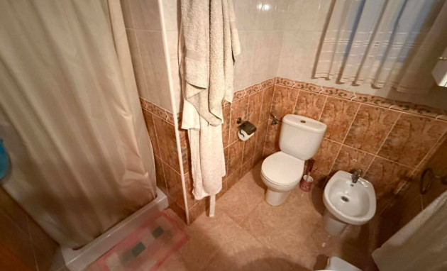 Herverkoop - Apartment - Almoradí