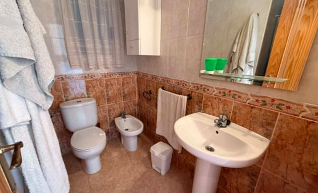 Herverkoop - Apartment - Almoradí