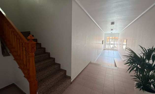 Herverkoop - Apartment - Almoradí
