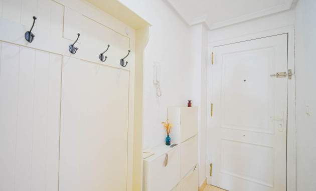 Herverkoop - Apartment - Torrevieja - Parque de las Naciones