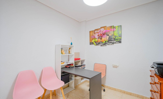 Herverkoop - Apartment - Torrevieja - Parque de las Naciones