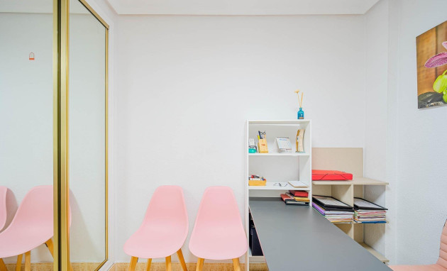 Herverkoop - Apartment - Torrevieja - Parque de las Naciones