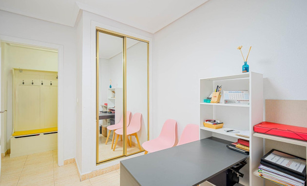 Herverkoop - Apartment - Torrevieja - Parque de las Naciones
