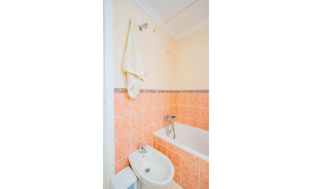 Herverkoop - Apartment - Torrevieja - Parque de las Naciones
