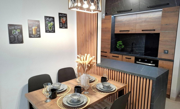 Herverkoop - Apartment - Torrevieja - Playa de los locos