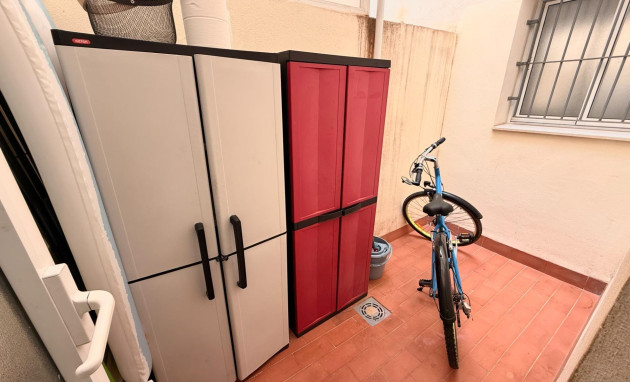 Herverkoop - Apartment - Torrevieja - Playa de los locos