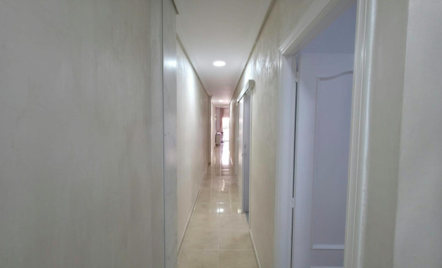 Herverkoop - Apartment - Torrevieja - Playa de los locos
