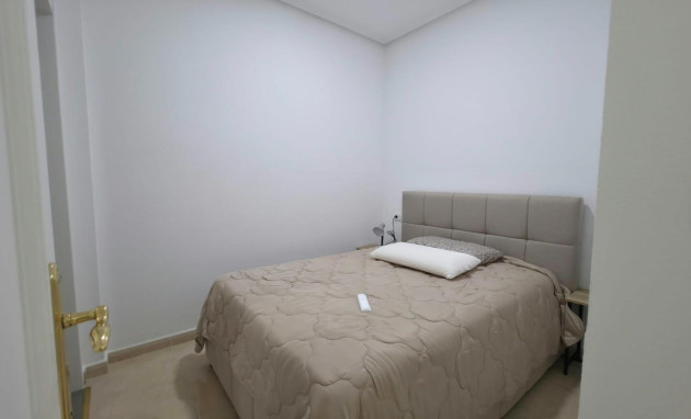 Herverkoop - Apartment - Torrevieja - Playa de los locos