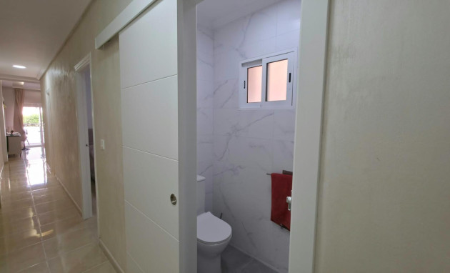 Herverkoop - Apartment - Torrevieja - Playa de los locos