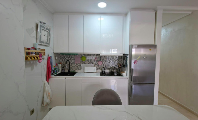 Herverkoop - Apartment - Torrevieja - Playa de los locos