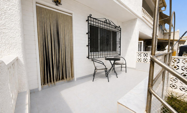 Herverkoop - Bungalow - Gelijkvloers - Torrevieja - Torre del moro