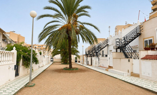 Herverkoop - Bungalow - Gelijkvloers - Torrevieja - Torre del moro