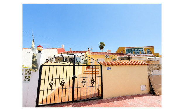 Herverkoop - Ground Floor Bungalow - Torrevieja - La Siesta - El Salado - Torreta
