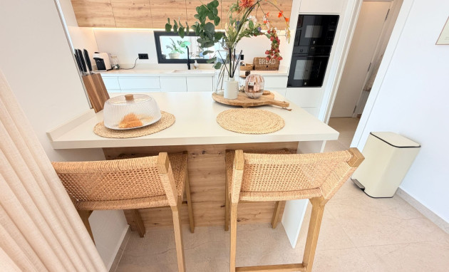 Resale - Villa * - Dolores