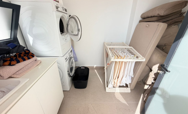 Resale - Villa * - Dolores