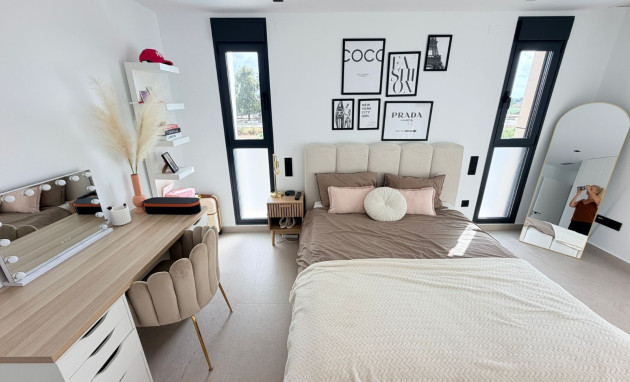 Resale - Villa * - Dolores