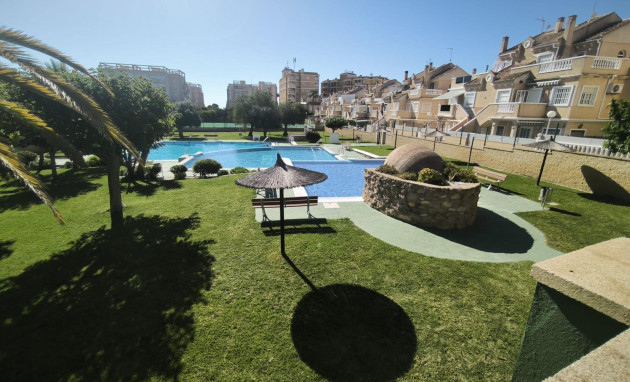 Herverkoop - Bungalow - Gelijkvloers - Torrevieja - Torreblanca