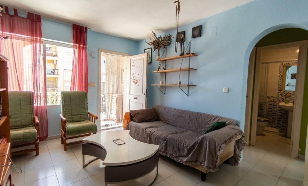 Herverkoop - Bungalow - Gelijkvloers - Torrevieja - Los balcones