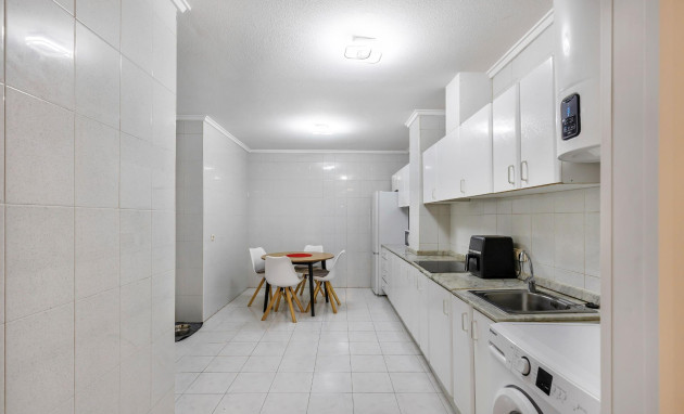 Herverkoop - Ground Floor - Torrevieja - Centro