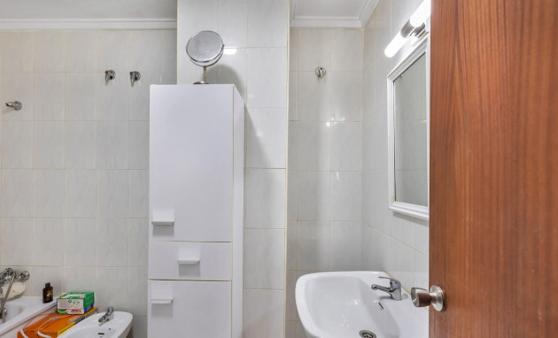 Herverkoop - Ground Floor - Torrevieja - Centro