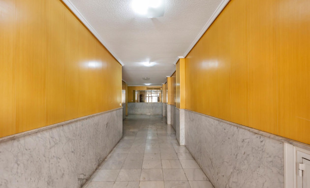 Herverkoop - Ground Floor - Torrevieja - Centro