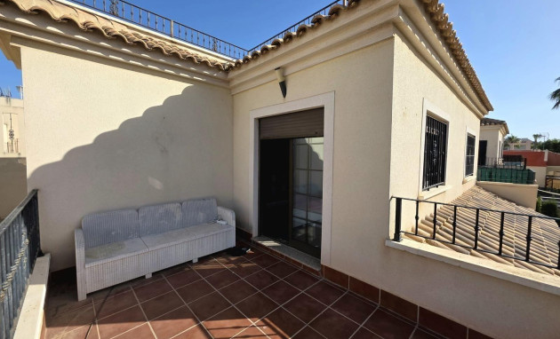 Herverkoop - Villa - Torrevieja - Aguas Nuevas