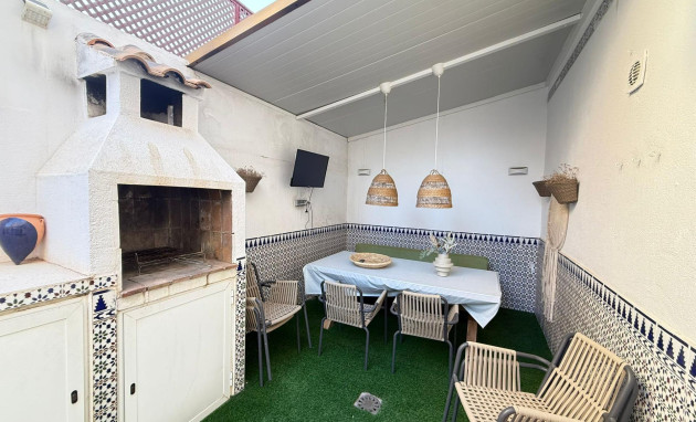 Herverkoop - Bungalow - Gelijkvloers - Torrevieja - Miramar - Torre del Moro