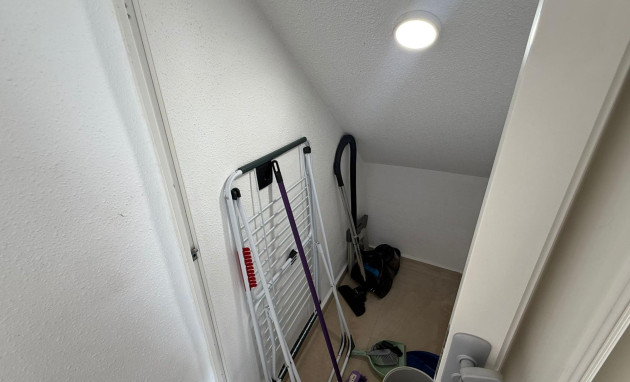 Herverkoop - Bungalow - Gelijkvloers - Torrevieja - Miramar - Torre del Moro